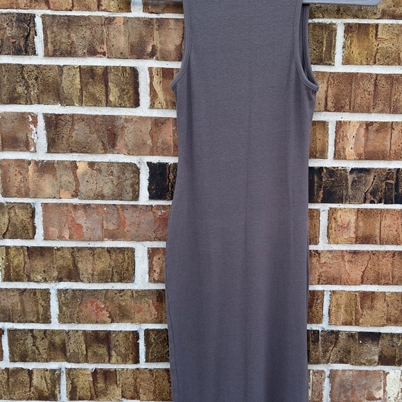 Zara Gray Sleeveless Halter Midi Dress - Picture 5 of 6